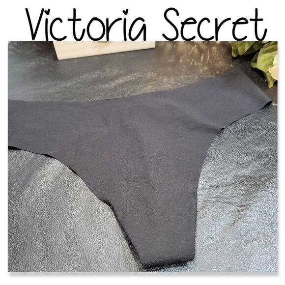 NWT Victoria Secret Seamless Thong - Picture 1 of 9